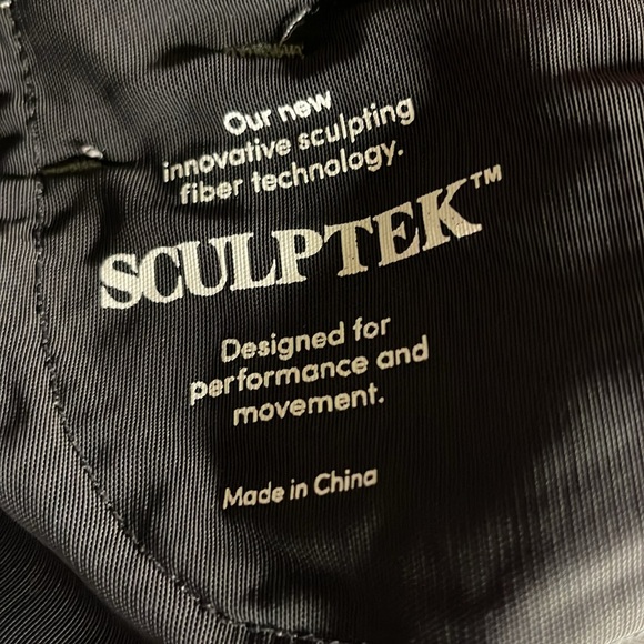 Athleta Light Gray Jeans Size 6 EUC - Picture 3 of 3